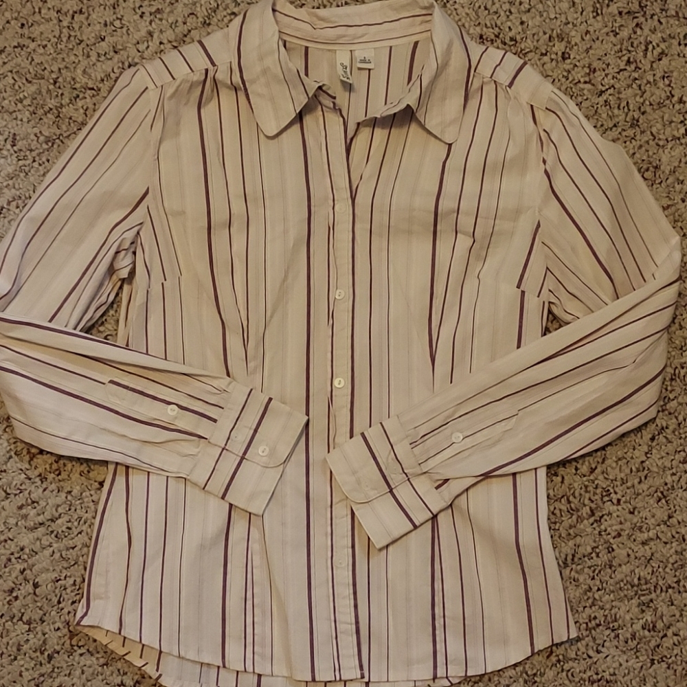 St. John's Bay stretch blouse size S